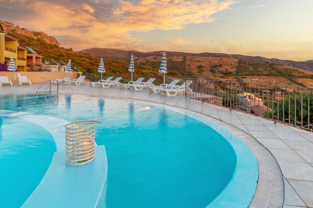 Residence Pala Stiddata With Panoramic Swimming Pool Trinità dʼAgultu Екстериор снимка