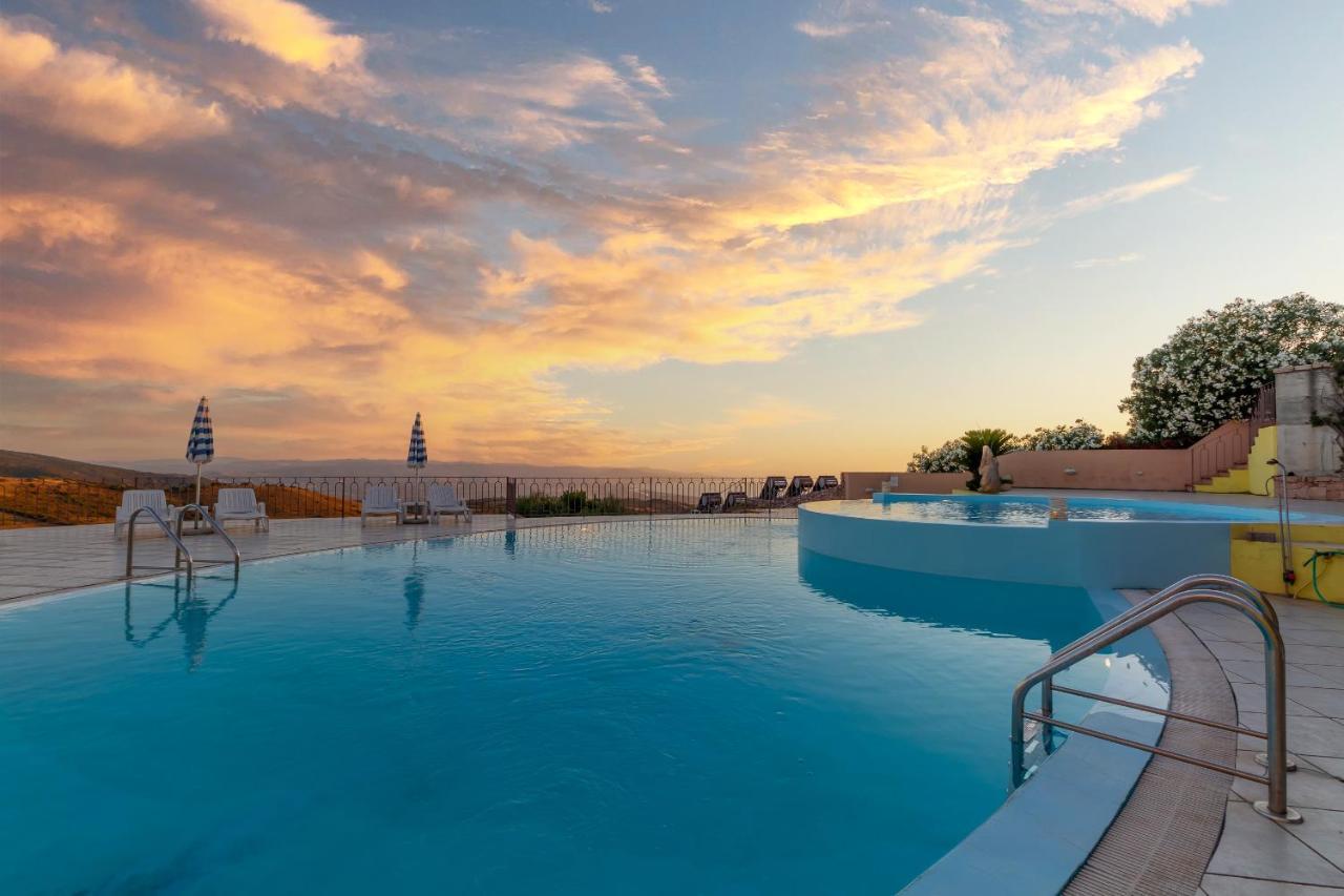 Residence Pala Stiddata With Panoramic Swimming Pool Trinità dʼAgultu Екстериор снимка