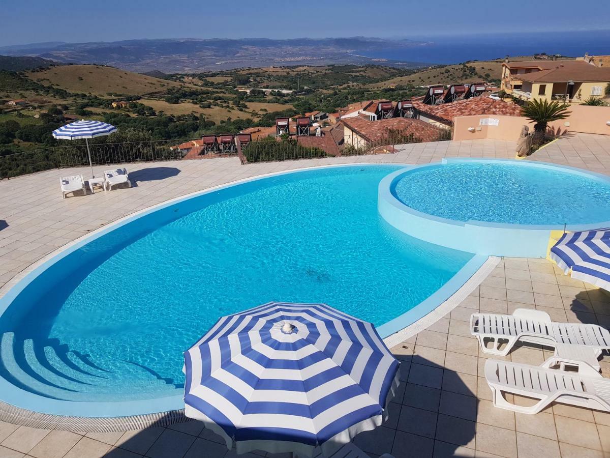 Residence Pala Stiddata With Panoramic Swimming Pool Trinità dʼAgultu Екстериор снимка