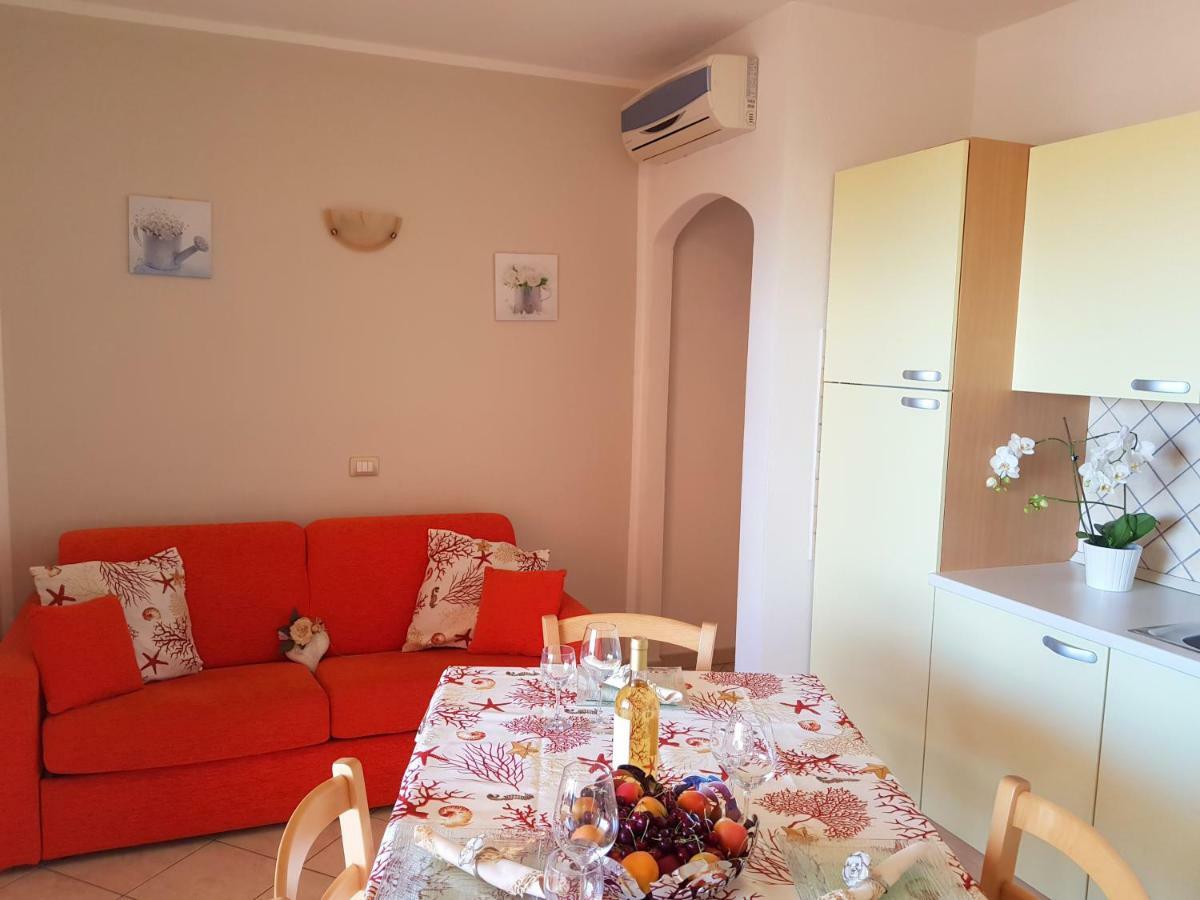 Residence Pala Stiddata With Panoramic Swimming Pool Trinità dʼAgultu Екстериор снимка