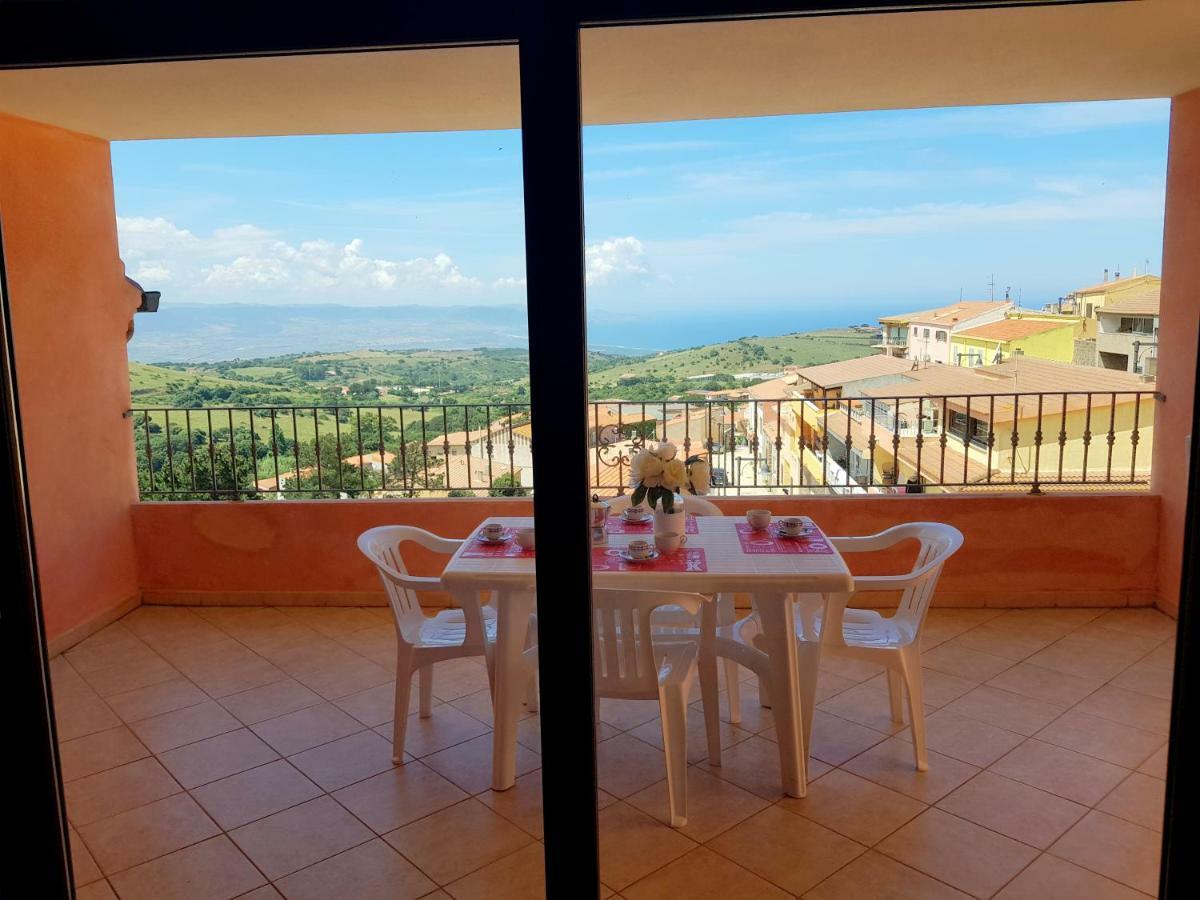 Residence Pala Stiddata With Panoramic Swimming Pool Trinità dʼAgultu Екстериор снимка